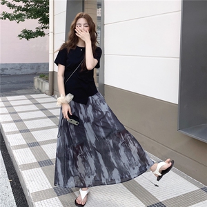 轻熟风晕染半身裙T恤套装女夏2025新款韩风chic超火两件套绝美潮图片