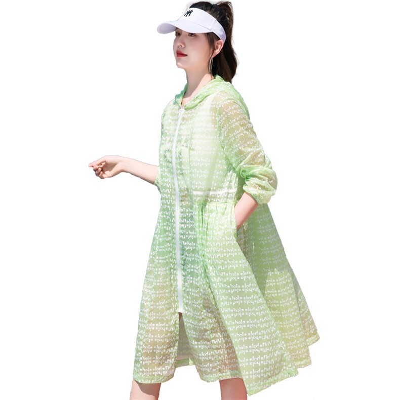 2024夏季新款防晒衣中长款印花超薄连帽宽松版，女装防晒衣，蝶眷