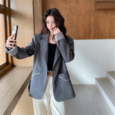 28081-7708-P145-K218春装新款灰色休闲百搭设计感西装外套，女装西装，2B081