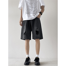 黑色