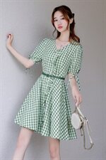 v领连衣裙女夏装2021年新款时尚收腰显瘦气质减龄中长格子裙，女装连衣裙，寒都衣屋