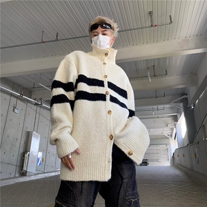 撞色条纹开衫毛衣男冬季针织衫美式潮流宽松慵懒风条纹开衫毛图片