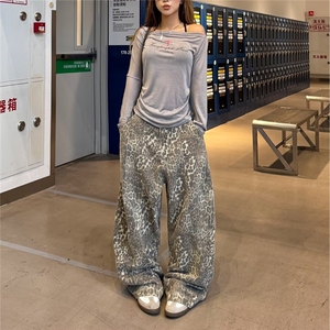 2025美式复古水洗字母刺绣豹纹满印牛仔裤街头宽松阔腿休闲工装裤图片