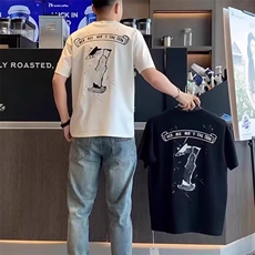 白色