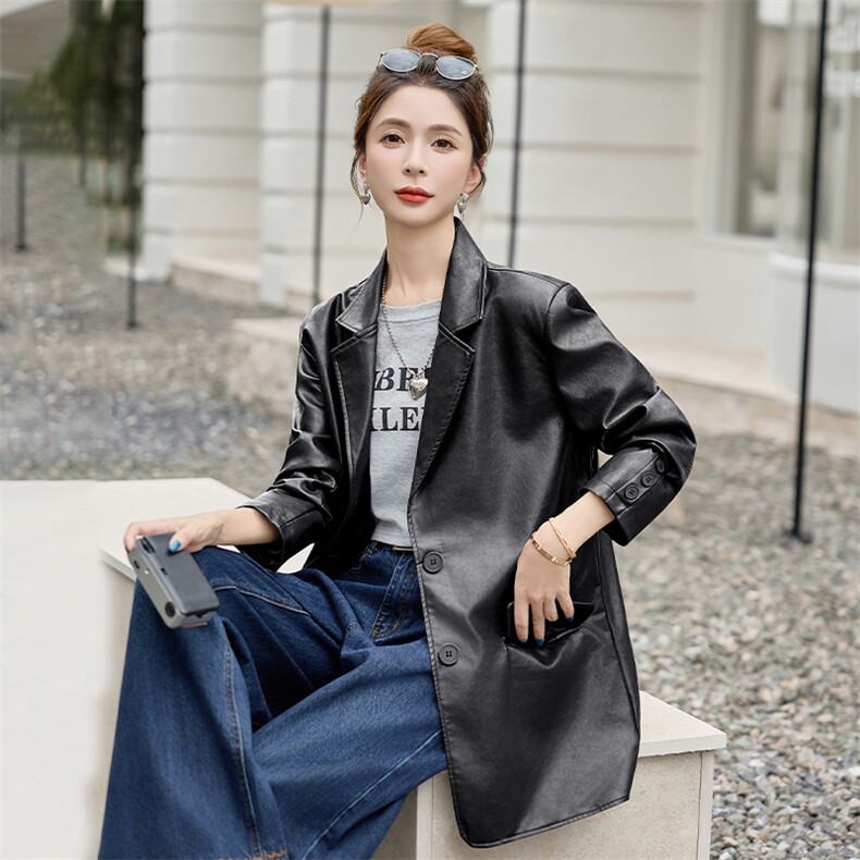 西装皮衣女款2025新款春秋咖色小个子阔版宽松PU机车服皮夹克外套,女装皮衣,江南女神