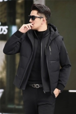 一衣三穿短款羽绒服新款中青年男士脱卸羽绒马甲90绒子羽绒服，男装羽绒服，钱塘723