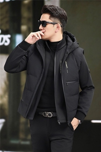 一衣三穿短款羽绒服新款中青年男士脱卸羽绒马甲90绒子羽绒服图片