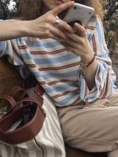 女装高级感气质减龄撞色条纹V领针织衫天丝麻材质，女装针织衫/毛衣，织己羊绒