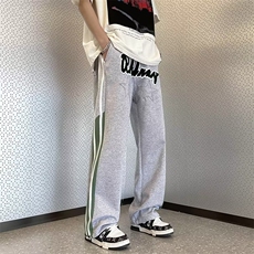 灰色