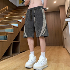 灰色