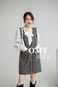 小香风假两件连衣裙图片