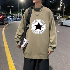 墨绿色