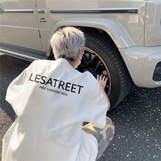 白色