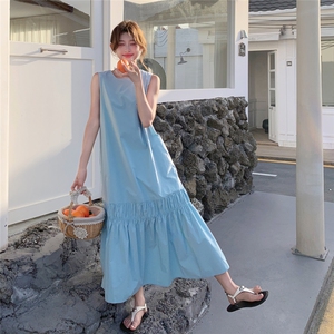 蓝色温柔风无袖连衣裙女夏新款法式今年流行洋气减龄显瘦背心裙图片
