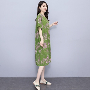 夏季新款大码女装胖mm宽松显瘦遮肚碎花连衣裙中长款妈妈裙子图片
