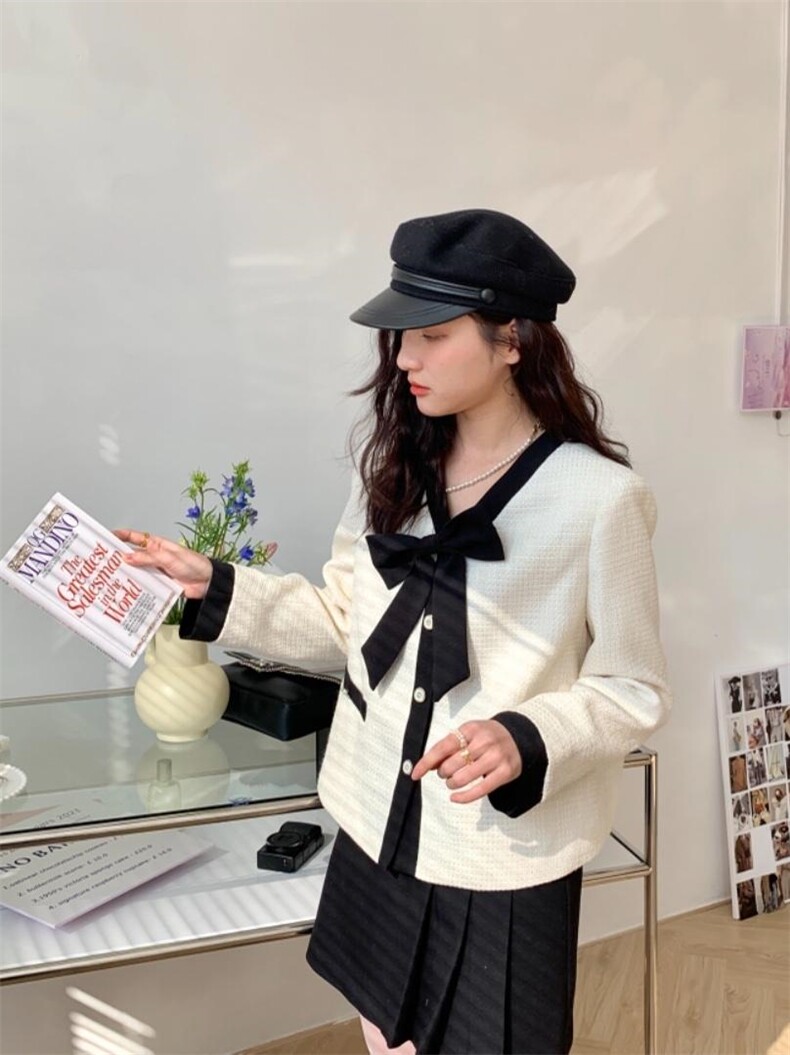 2022新款春装蝴蝶结小香外套,女装其它,她物
