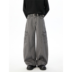 深灰色