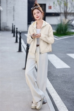 短外套女2026春秋新款时尚洋气减龄妈妈高级感连帽可脱卸夹克上衣，女装皮衣，美拉德工厂直营店