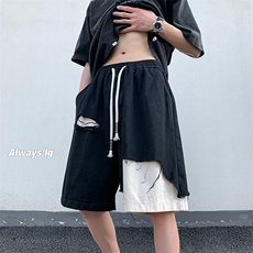 黑色
