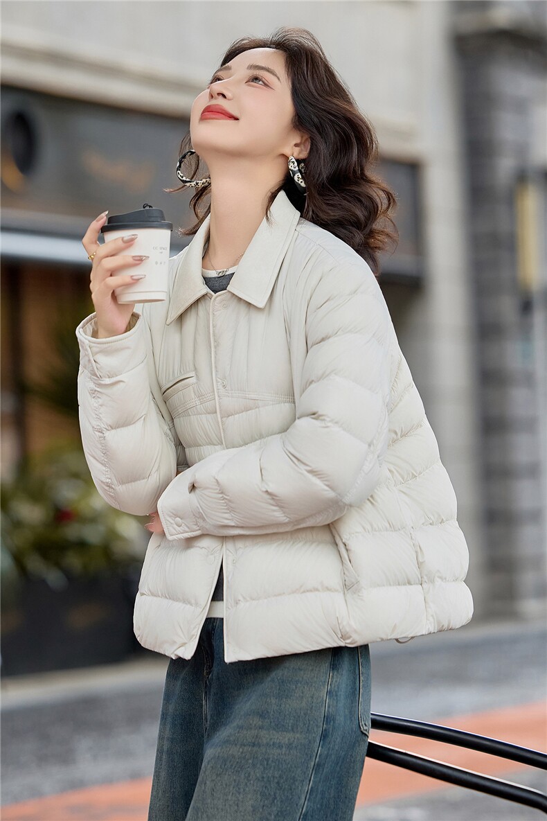现货轻薄羽绒服女短款2025冬季小个子韩范轻便保暖洋气外套,女装羽绒服,仟媚宠