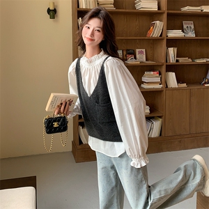 韩系v领针织马甲背心套装2025新款女春秋气质花边上衣叠穿两件套图片