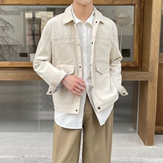 白色
