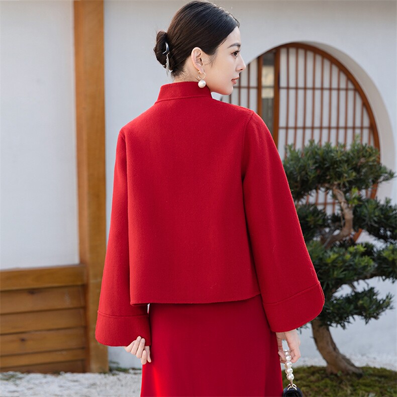 针织连帽红色羊羔毛呢外套女秋冬2025新款学院风皮毛一体呢大衣,女装毛呢外套,芷墨服饰