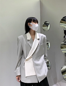 秋季新款 撞色假两件西装外套,女装西装,AUDREY WANG