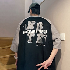 黑色