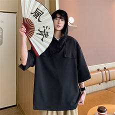 黑色