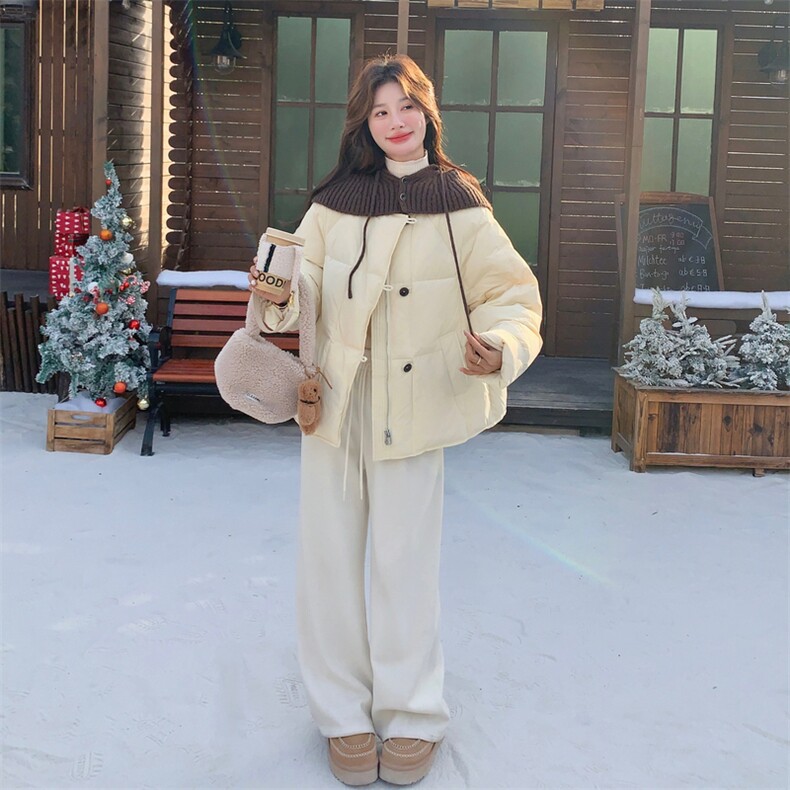 韩版宽松连帽短款羽绒服女2025冬季新款米白色面包服小个子外套,女装羽绒服,2C153