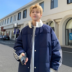 藏青色