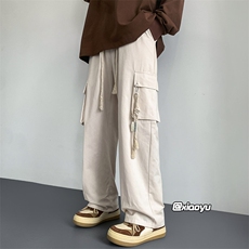 米白色