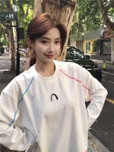 网图 美式街头长袖t恤女早秋慵懒风薄款打底衫宽松休闲上衣 特P33图片
