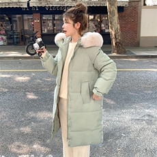 灰绿色