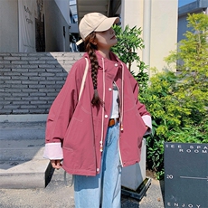 韩系风格玫粉色连帽冲锋衣外套女春秋2025新款今年流行的休闲上衣，女装短外套，2C305