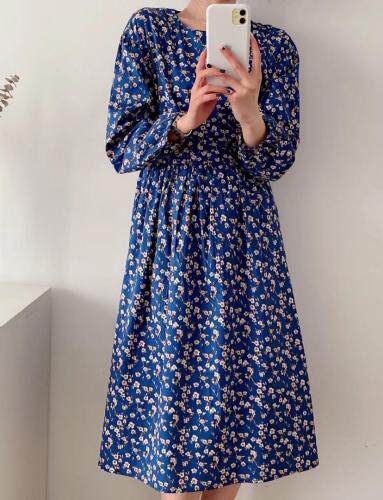 新款印花连衣裙，女装连衣裙，FMV