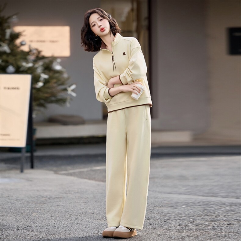 2025新款春装休闲刺绣半拉链卫衣两件套,女装卫衣/绒衫,梦懿尔