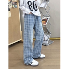 蓝色