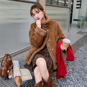 2024冬季新款高级感皮毛一体外套女短款小个子设计落肩毛茸茸上衣图片
