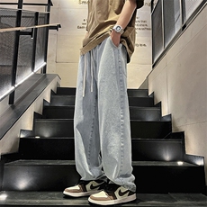 浅蓝色
