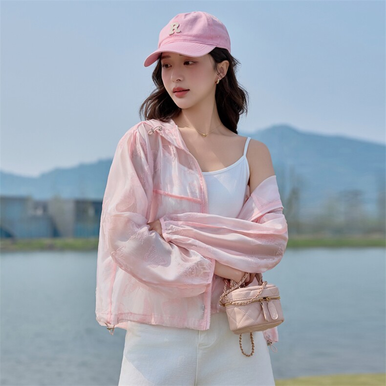 植绒蝴蝶提花轻薄防晒衣女2025夏新款宽松百搭时尚减龄防晒服外套,女装防晒衣,悦祺