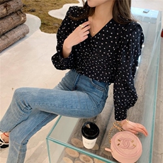 【现货】韩系波点春款特色裁剪立体肩小衫，其它，NIY