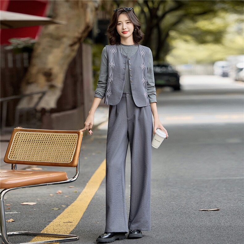 小香风套装女2025秋季新款高级感巨好看的休闲职业西装马甲三件套,女装套装/套裙,涵墨