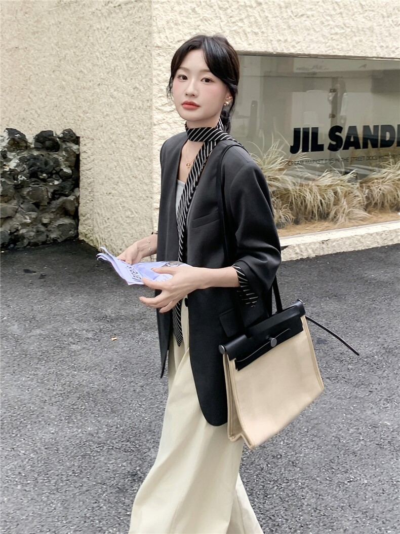 210-3278-P155-K228高级松弛感休闲条纹飘带西装外套2025年秋季,女装西装,韩蜜菓