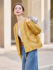 2026春秋新款木耳边短外套女圆领宽松刺绣洋气减龄休闲夹克上衣，女装短外套，余墨