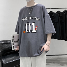 灰色