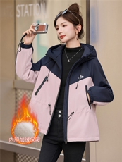 加绒外套女2025秋冬新款巨好看的韩系休闲百搭短款宽松撞色冲锋衣，女装棉衣/棉服，以桐