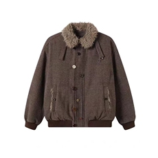 浅棕色
