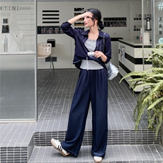 时髦松弛感牛仔蓝套装女2025秋季休闲风衬衫阔腿裤条纹背心三件套，女装套装/套裙，2C057